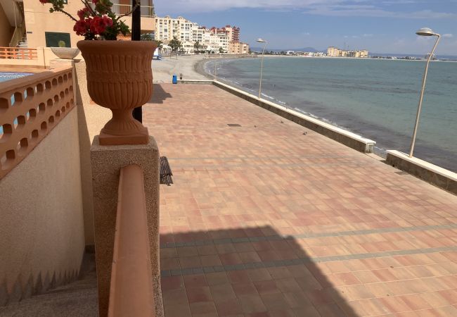 Apartamento en La Manga del Mar Menor - ZAMBRA III