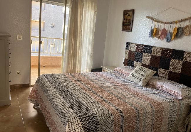 Apartamento en La Manga del Mar Menor - ZAMBRA III