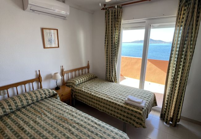 Apartamento en La Manga del Mar Menor - Hawaii 4 y 5