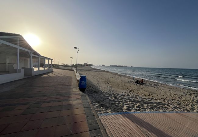 Apartment in La Manga del Mar Menor - Oasis